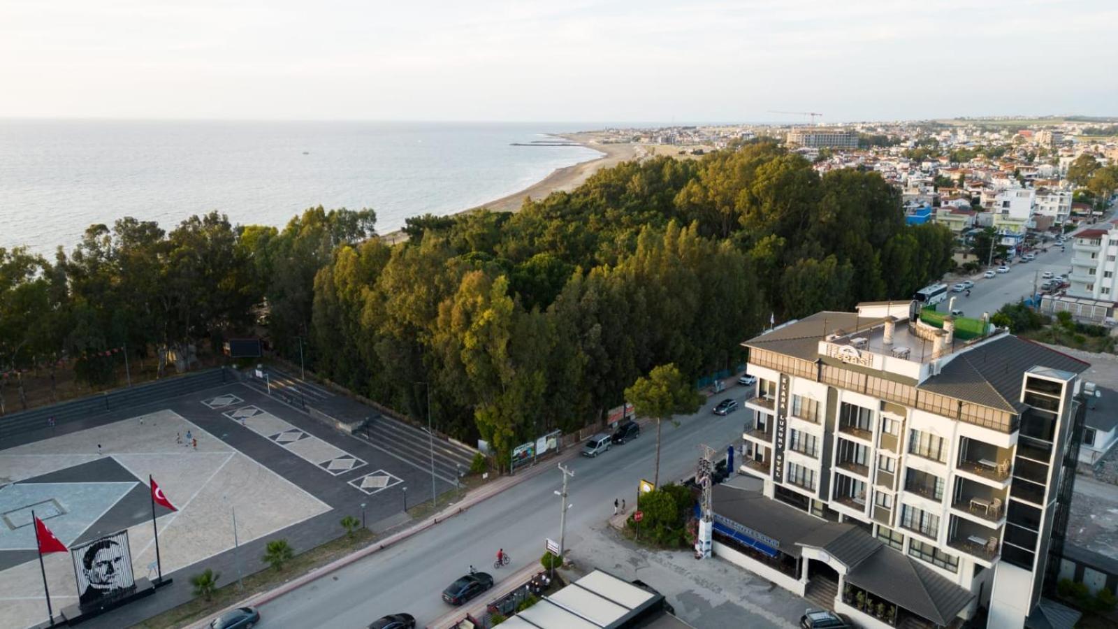 Elada Luxury Otel Arsuz エクステリア 写真